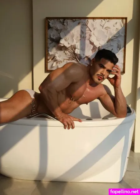 Ricomarlonz OnlyFans Thumbnail #Bwe7LhlFDr