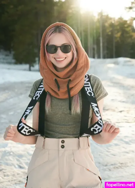 Ridewithcarms OnlyFans Thumbnail #lBl1EvKlCN