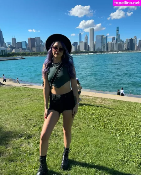 Ridewithlola X OnlyFans Thumbnail #93SEJ8MGBB