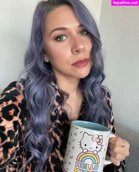 Ridewithlola X OnlyFans Thumbnail #hjE1gw3eHr