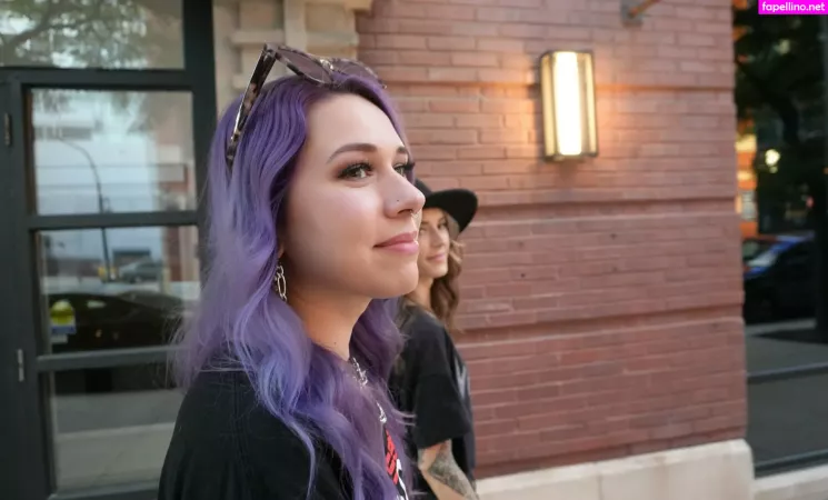 Ridewithlola X OnlyFans Thumbnail #sMYK3PSC2j