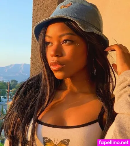 Riele Downs OnlyFans Thumbnail #2dJkxFj8Lo