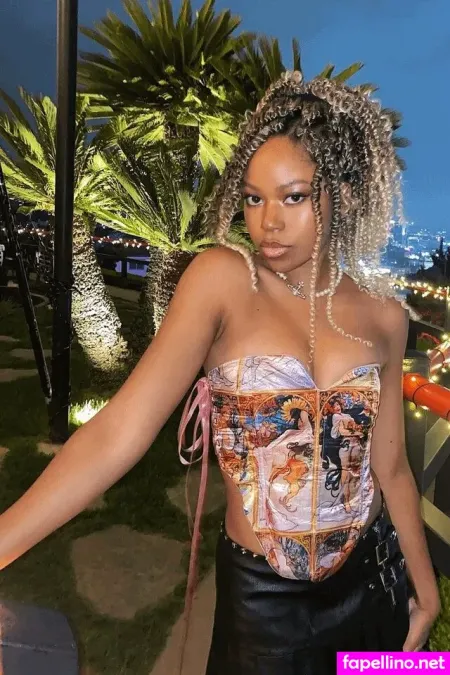 Riele Downs OnlyFans Thumbnail #5kp7B8QmMY