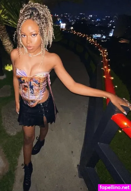 Riele Downs OnlyFans Thumbnail #AOqfixq0RV