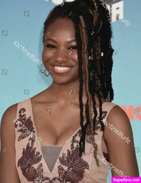 Riele Downs OnlyFans Thumbnail #KSYggXlGLl