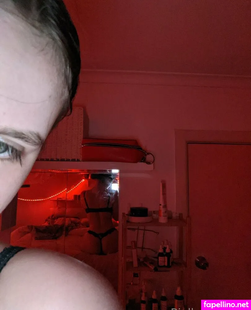 rielleland Nude Leaked OnlyFans Photo #7xt3qVtm8Z