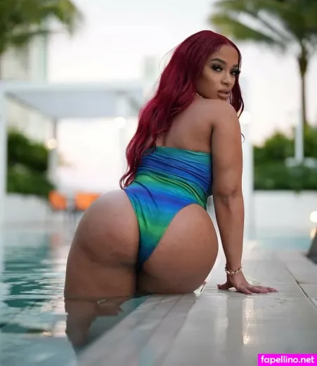 Rielleuk OnlyFans Thumbnail #Oq1Ke2vfzl