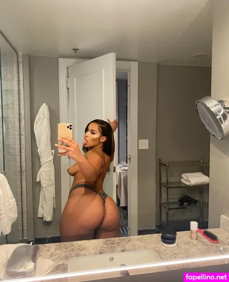 Rielleuk OnlyFans Thumbnail #frt9hBv0i4