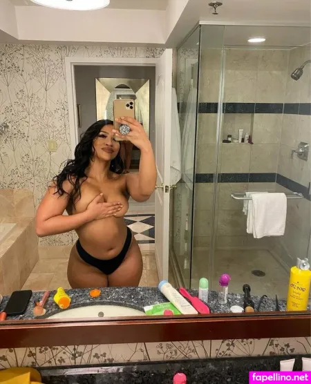 Rielleuk OnlyFans Thumbnail #uH0DkoSOWp