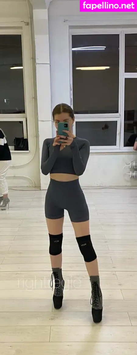 Rightregie OnlyFans Thumbnail #q6FrLHk1vJ