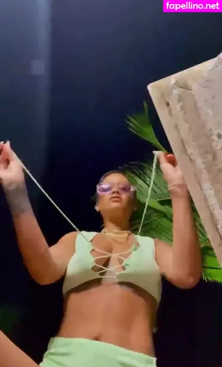 Rihanna OnlyFans Thumbnail #QJAW6YHqQp