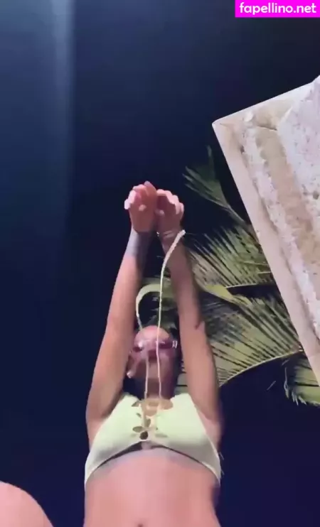 Rihanna OnlyFans Thumbnail #cVeXDiKYPY