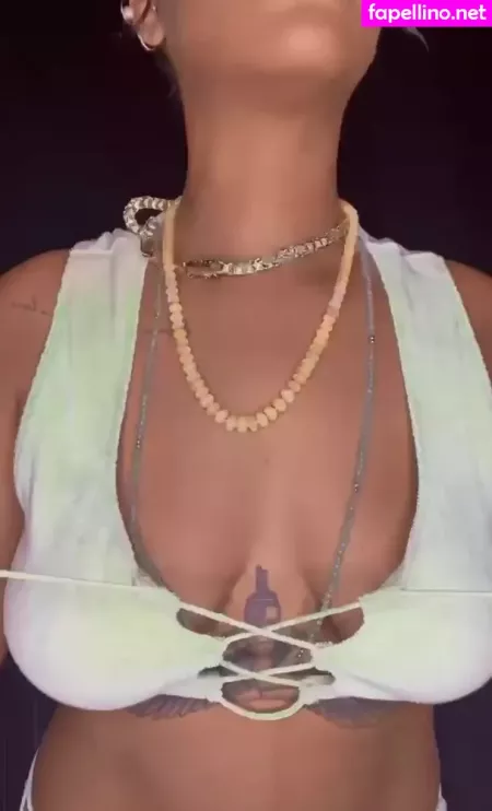 Rihanna OnlyFans Thumbnail #dVGFDRY0Zw