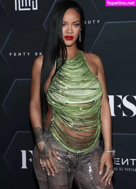 Rihanna OnlyFans Thumbnail #fl8wfKOJt1