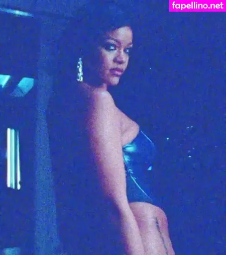 Rihanna OnlyFans Thumbnail #qYveVgkq3y