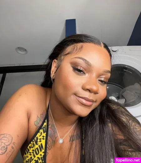 Riiah Rosae OnlyFans Thumbnail #srVqNaE3cK