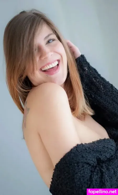 Riina OnlyFans Thumbnail #queFsMP1Rq