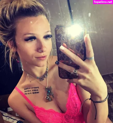 Rikki Bell OnlyFans Thumbnail #ZXiUKTZCaV