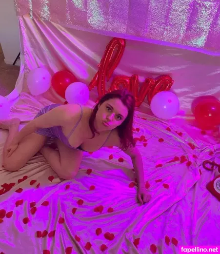 Rikki Robinson OnlyFans Thumbnail #M1xUcF7Tnf