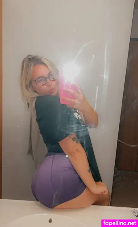 Rileigh OnlyFans Thumbnail #mKwXHC7VRE