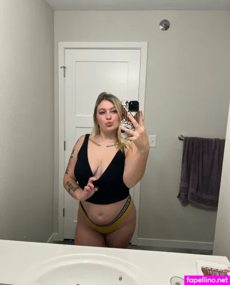 Rileighxoxo OnlyFans Thumbnail #kOA4DcRGGN
