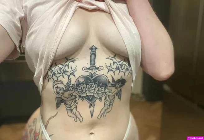 Riley Beth OnlyFans Thumbnail #E1BiBtKfUe