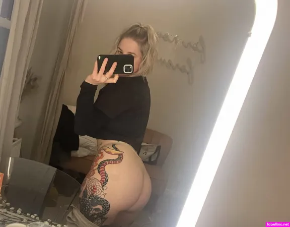 Riley Beth OnlyFans Thumbnail #eJSOp3MzK1