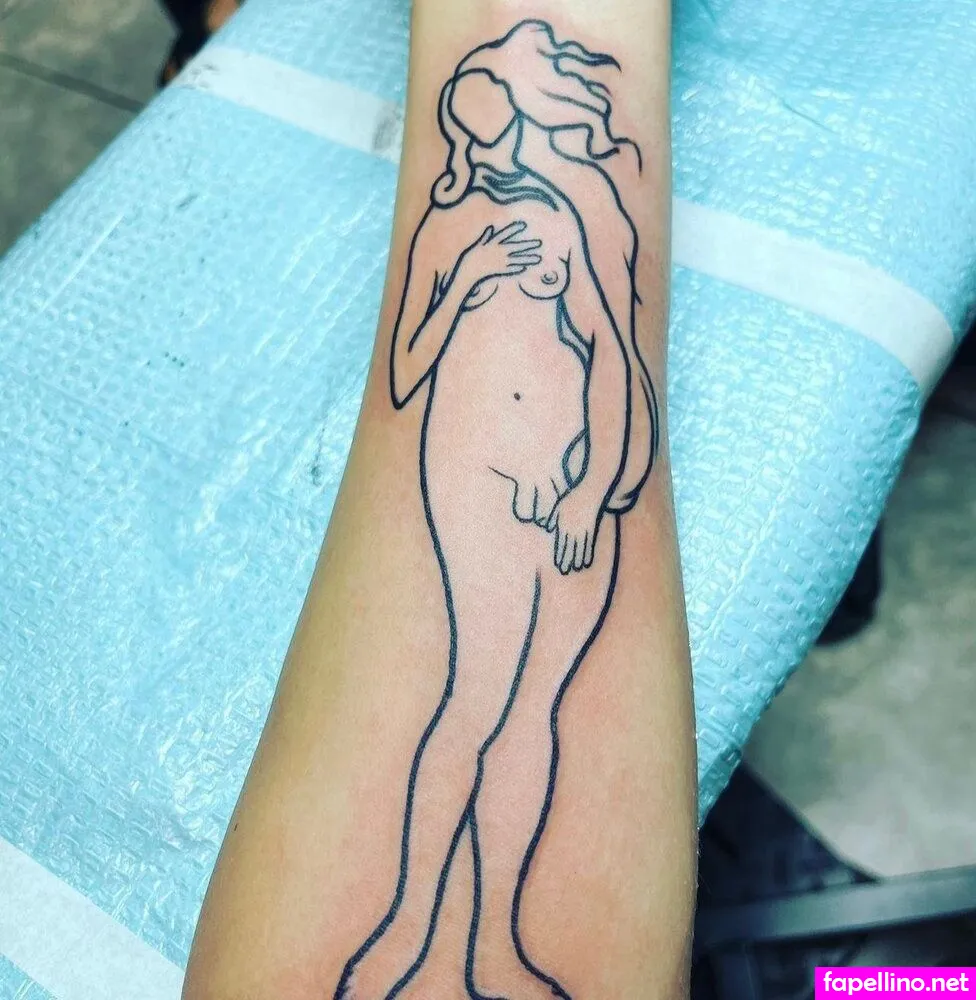 Riley Gaines Nude Leaked OnlyFans Photo #22uNSRDTga