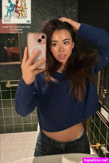 Riley Hahn OnlyFans Thumbnail #18J3NKi0g1