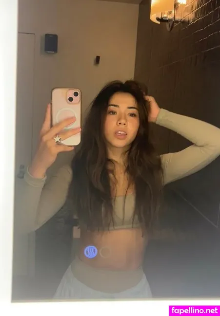 Riley Hahn OnlyFans Thumbnail #WQQs4ZQufO