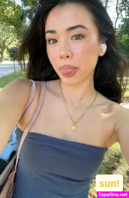 Riley Hahn OnlyFans Thumbnail #uLMIfSY6jA