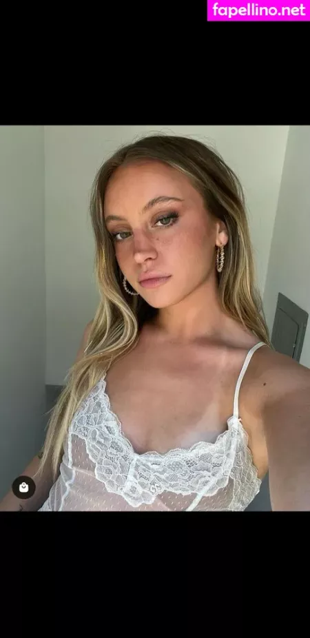 Riley Hubatka OnlyFans Thumbnail #c9qwBRKjwj