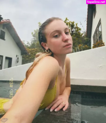 Riley Hubatka OnlyFans Thumbnail #pRf3nmMcBb