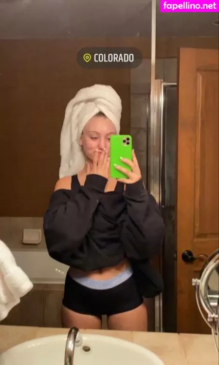 Riley Hubatka OnlyFans Thumbnail #wSSIhxkfx9