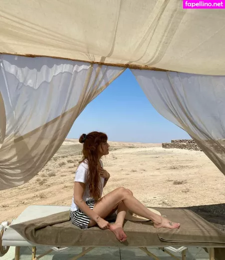 Riley Keough OnlyFans Thumbnail #R6gKHenNuL