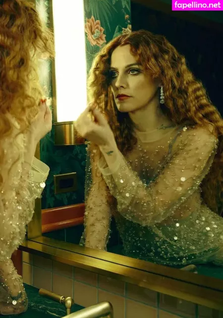 Riley Keough OnlyFans Thumbnail #zHCciU8Q5f