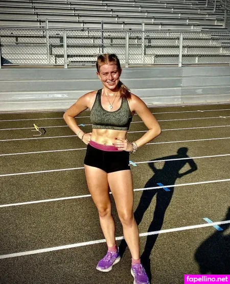 Riley Nuttall OnlyFans Thumbnail #L2VGkERxu8