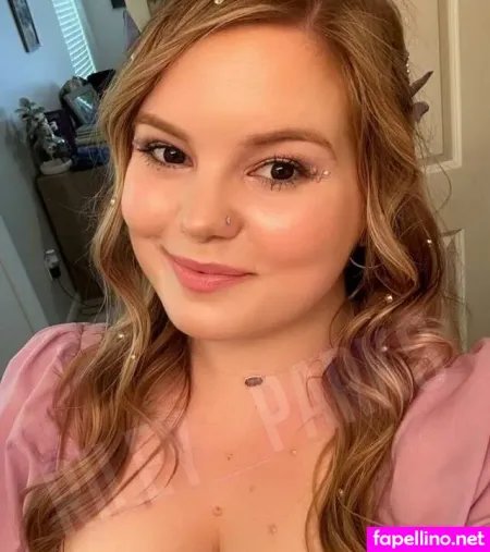 Riley Parks 1 OnlyFans Thumbnail #cW4HIkZu1T