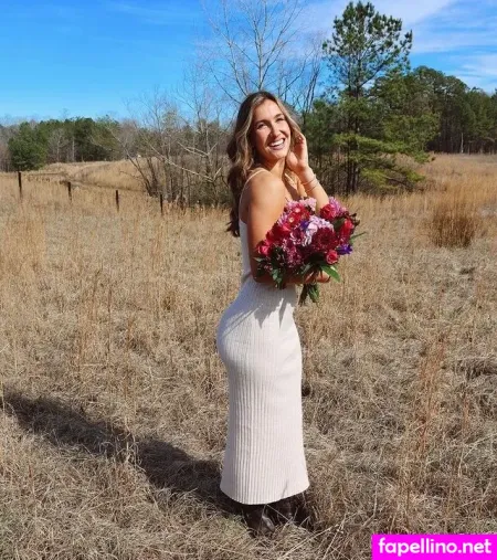 Riley White OnlyFans Thumbnail #gk5kYbmBgm