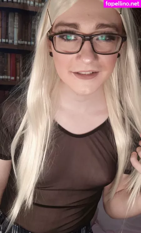 Rileycross OnlyFans Thumbnail #wBN7pzGuoa