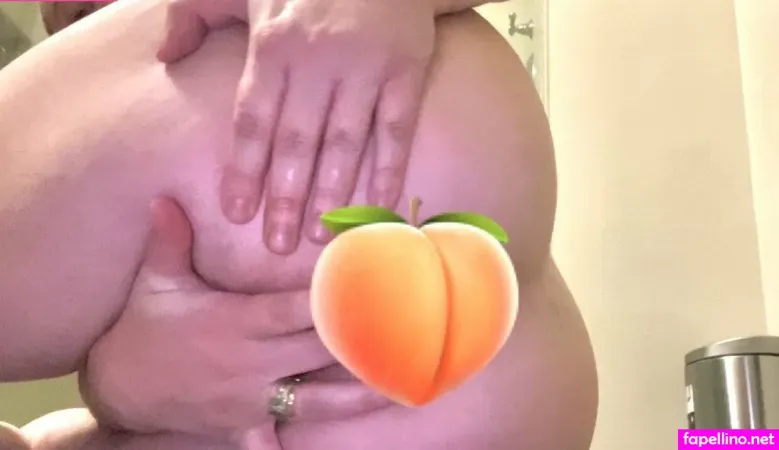 Rileynixonfree OnlyFans Thumbnail #jEAviFVRL1