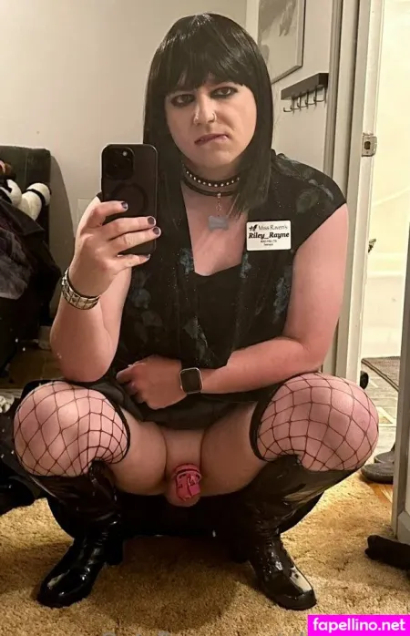 Rileyrayne OnlyFans Thumbnail #M1ISey6ijQ