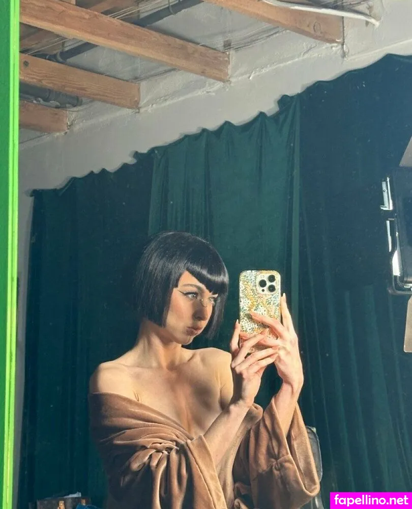 letrileylive, rileyreid Nude Leaked OnlyFans Photo #uiQ1L0SLD7