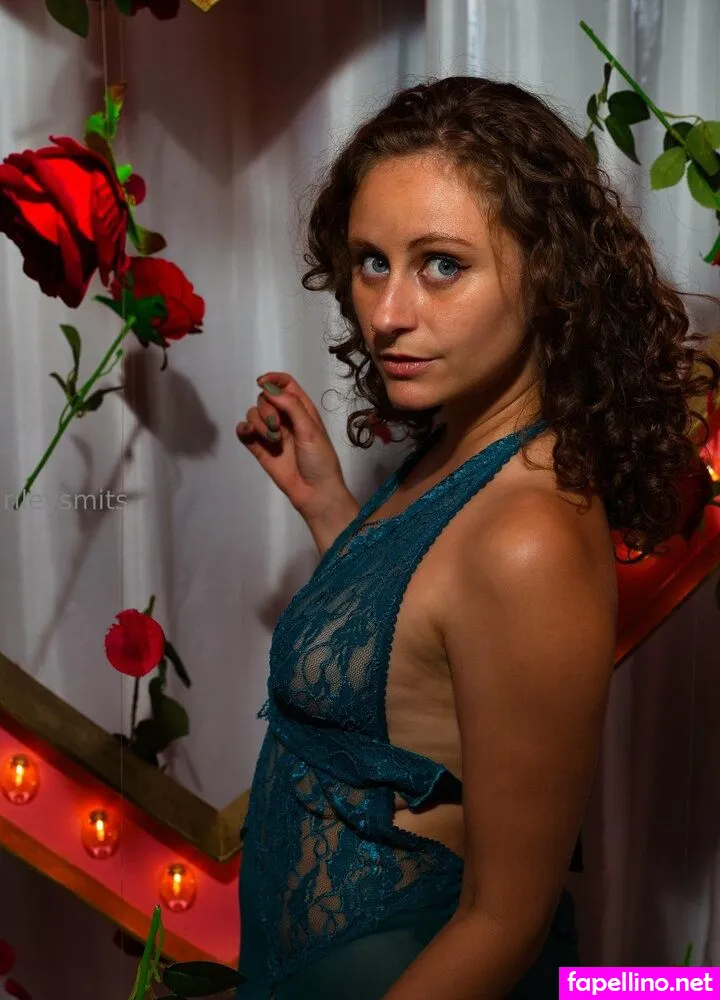 rileycurlyballoongirl, rileysmits Nude Leaked OnlyFans Photo #xQwPOPZ9iW