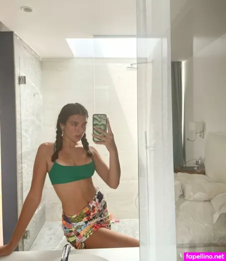 Rina Lipa 1 OnlyFans Thumbnail #2HfA7axXzS