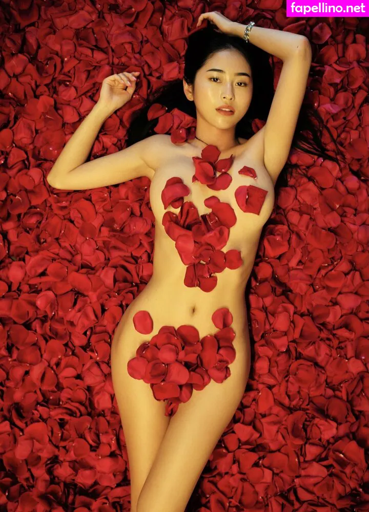 rinatoeda, rinatoeda0611 Nude Leaked OnlyFans Photo #2EWPpA6kry