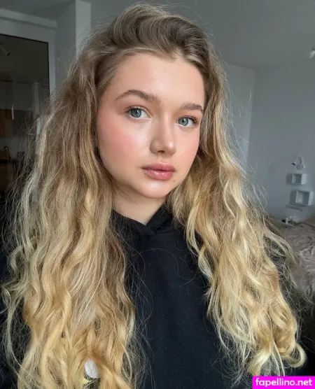 Rinaraye OnlyFans Thumbnail #JNtPx9DrnP