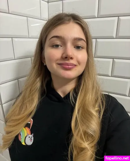 Rinaraye OnlyFans Thumbnail #y8MNvqg98y