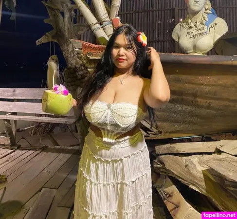 Rinrathip OnlyFans Thumbnail #IhiJztzrA5