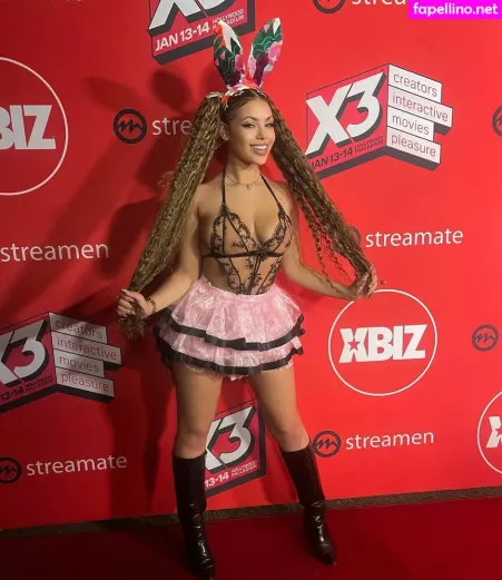 Rioadrianna OnlyFans Thumbnail #6xiJsr7P10